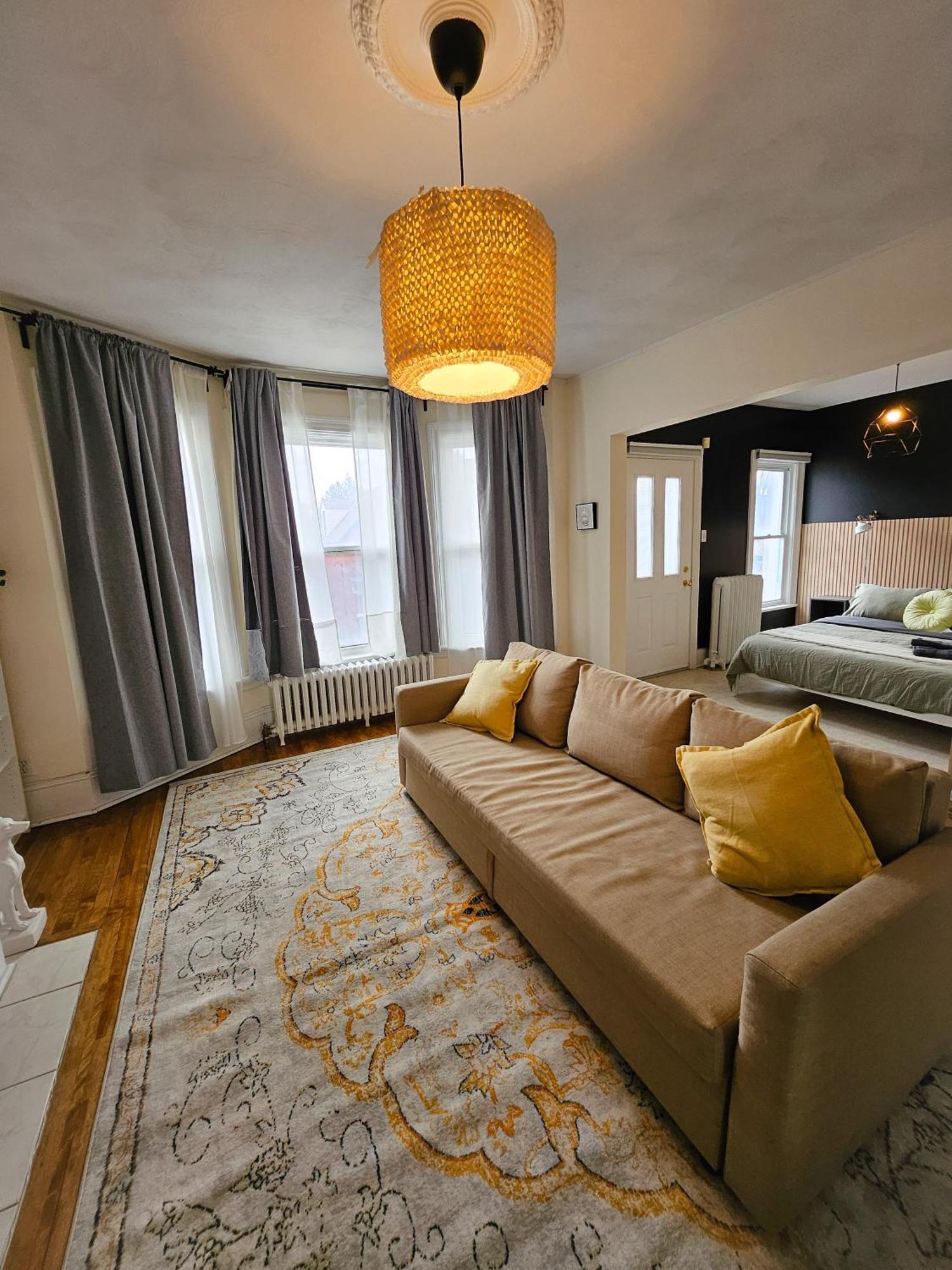 Ottawa Downtown Cozy Guesthouse Екстериор снимка